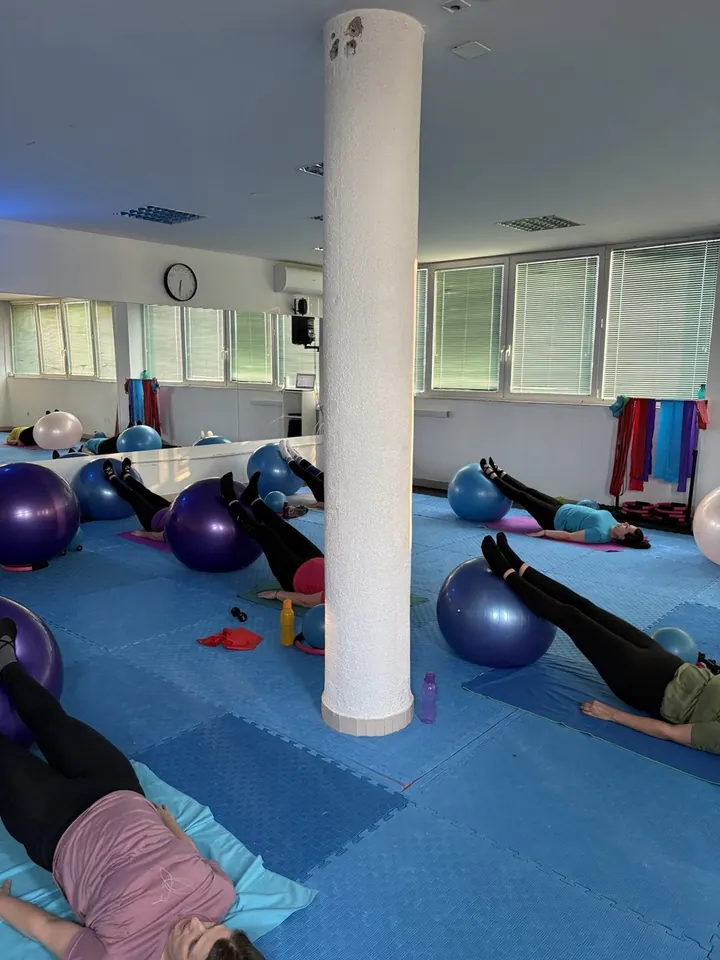 Clinical Pilates trening na strunjačama