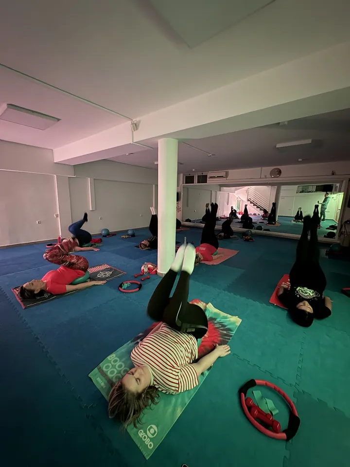 Clinical Pilates vježbe stabilnosti u sali